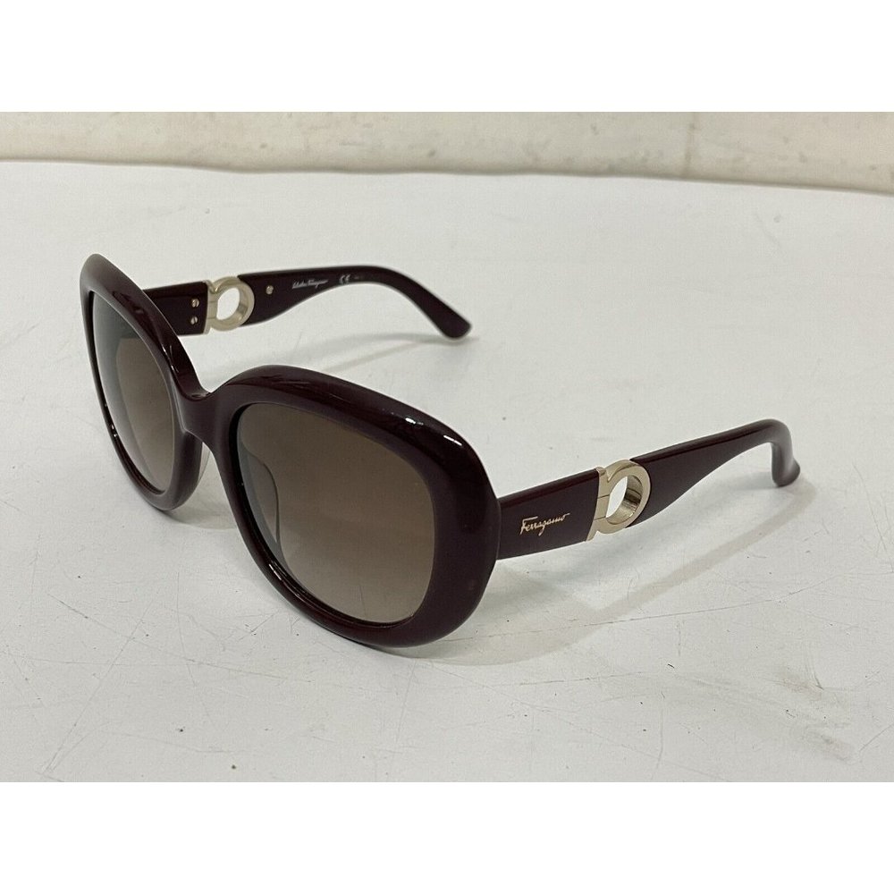Salvatore Ferragamo SF727S ~ Women's Oversize Gradient Sunglasses ~ Italy Made